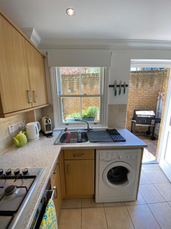 Modern Coastal Cottage 5 Minutes From The Ocean -Pet Friendly แรมส์เกท ภายนอก รูปภาพ