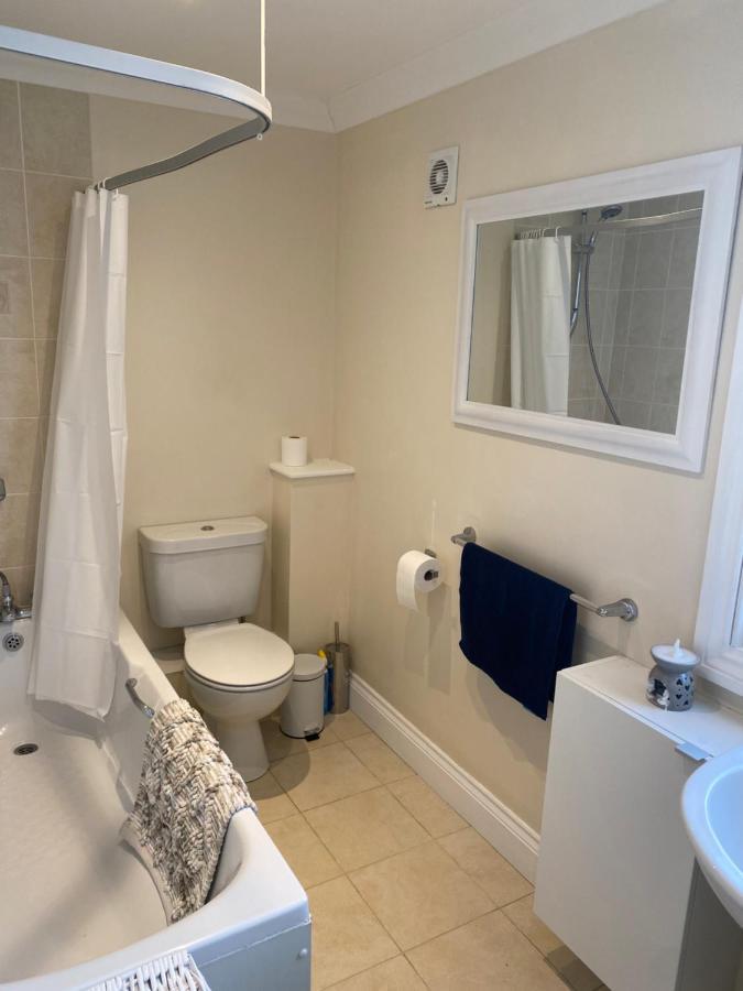Modern Coastal Cottage 5 Minutes From The Ocean -Pet Friendly แรมส์เกท ภายนอก รูปภาพ